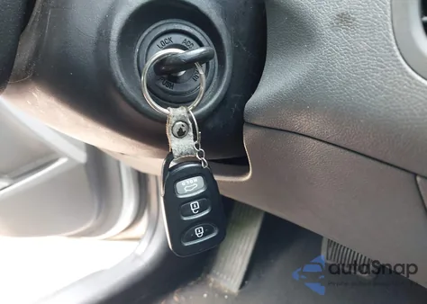 2013 Hyundai Elantra Gls from USA, damaged, VIN 5NPDH4AEXDH314789